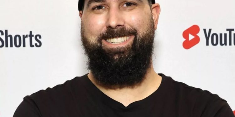 famous youtuber comicstorian, also known as ben potter, passed away at the age of 40.