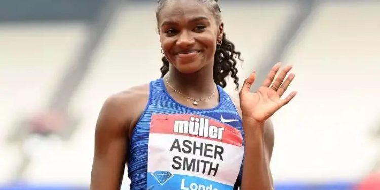 By winning the European 100-meter championship, Dina Asher-Smith challenges competitors at the Olympics.