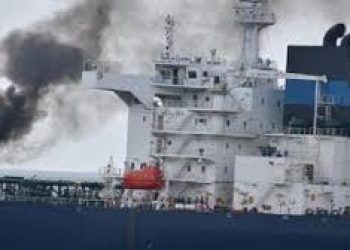 explosions near ship off yemen; crew said to be safe, according to ukmto
