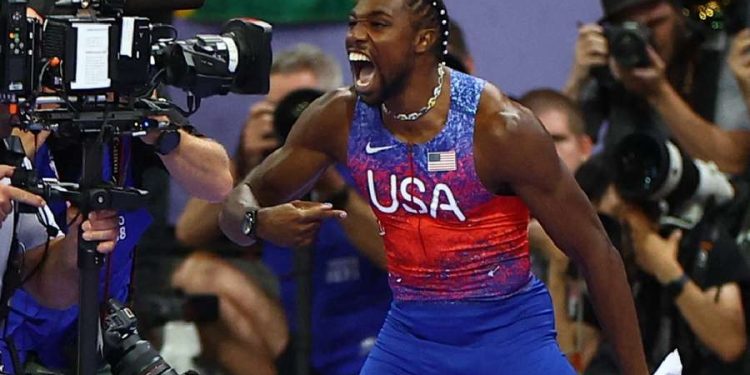 usa's lyles wins gold in the men's 100 metre olympic event in a spectacular photo finish